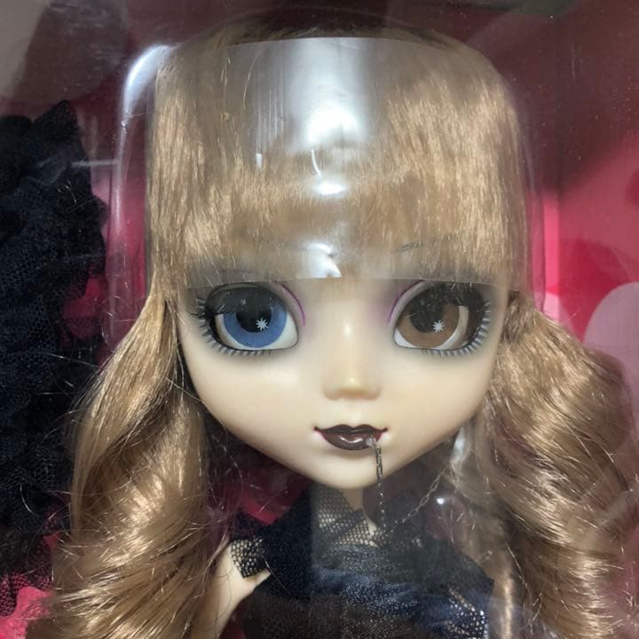 プーリップ ノアール 初版 新品未開封 Pullip Noir 2003年版