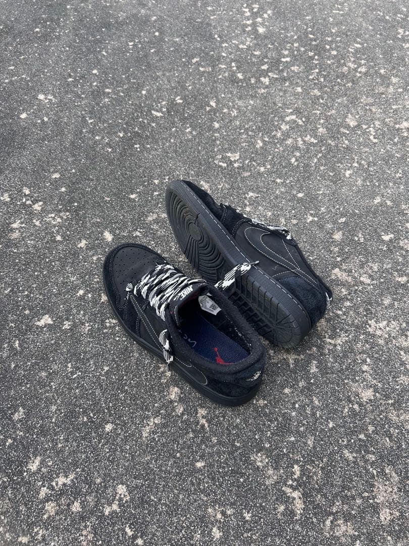 Travis Scott × Nike Air \"Black Phantom\"