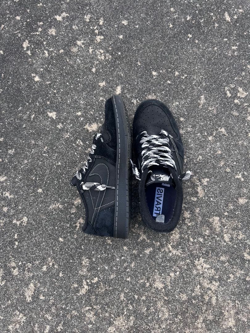 Travis Scott × Nike Air \"Black Phantom\"
