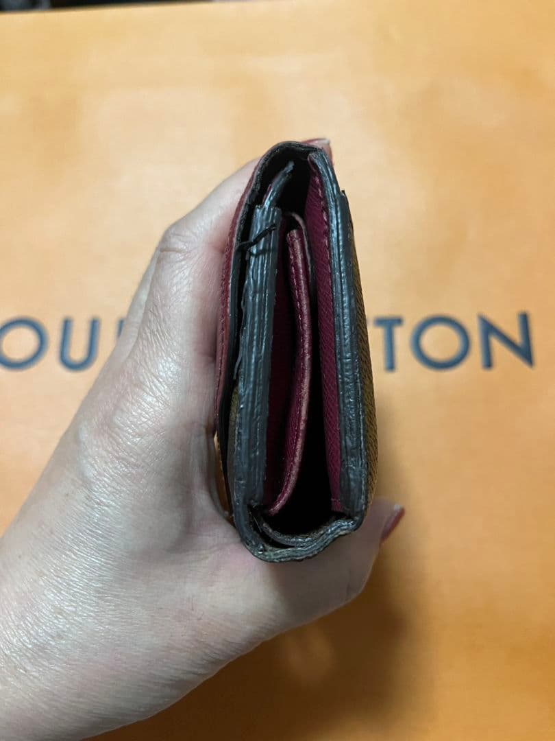 Louis Vuitton モノグラム 折り財布