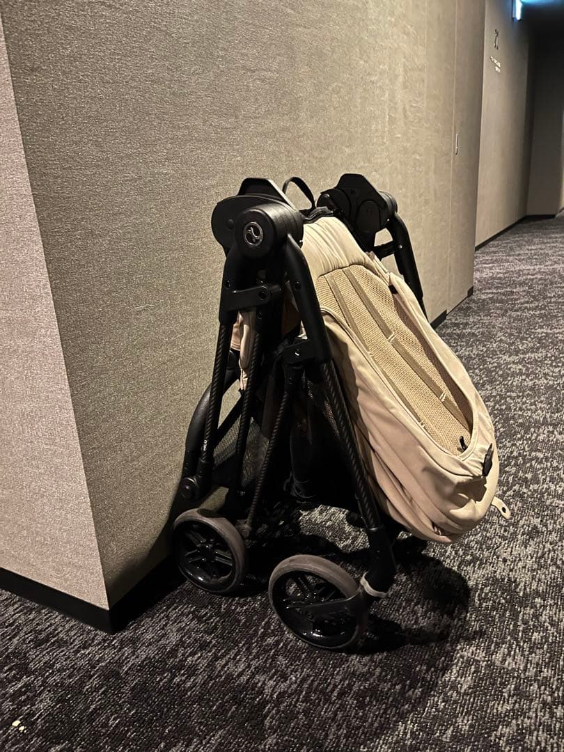 サイベックス　メリオカーボン　ベビーカー ベージュ