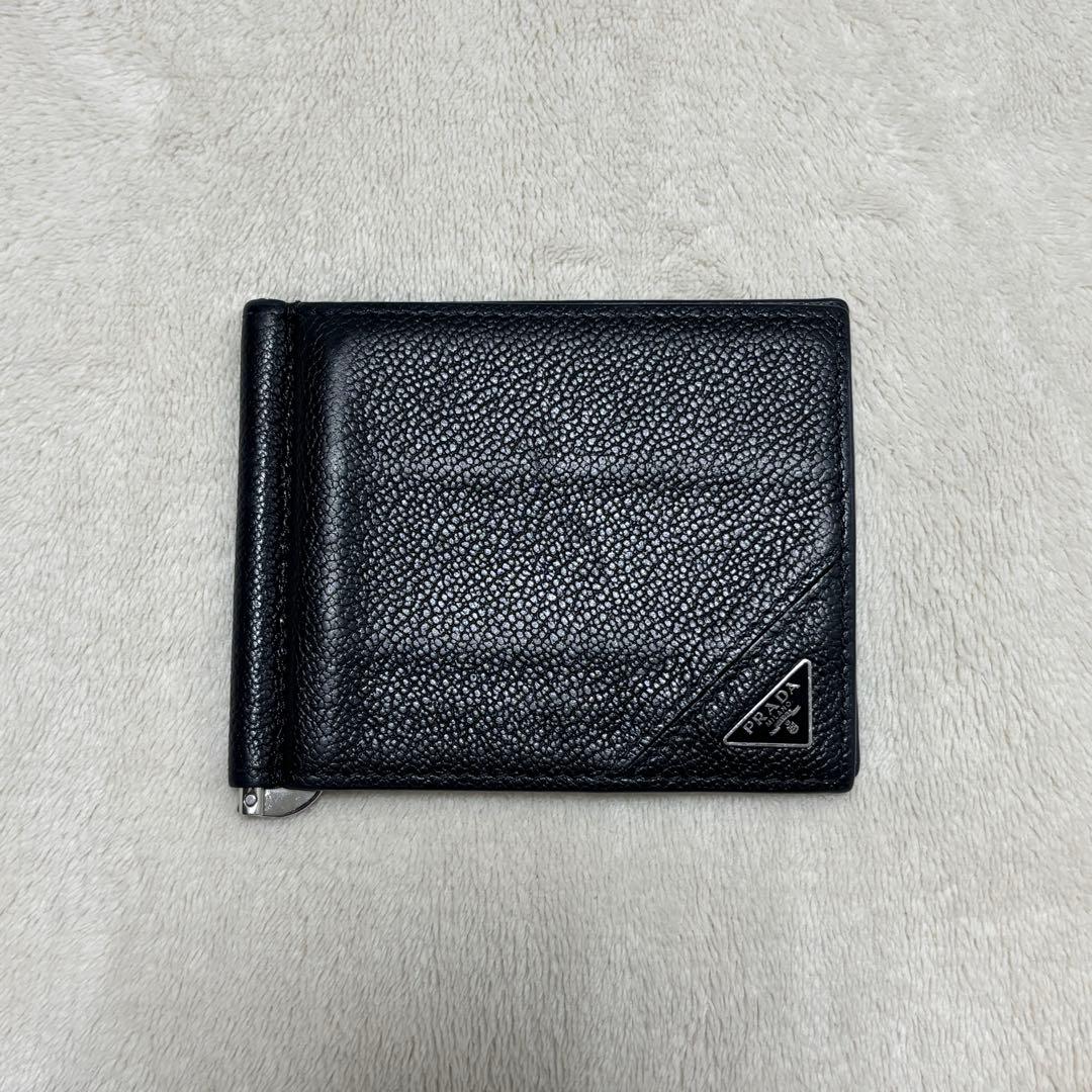 PRADA ブラック レザー マネークリップ 三角ロゴプレート