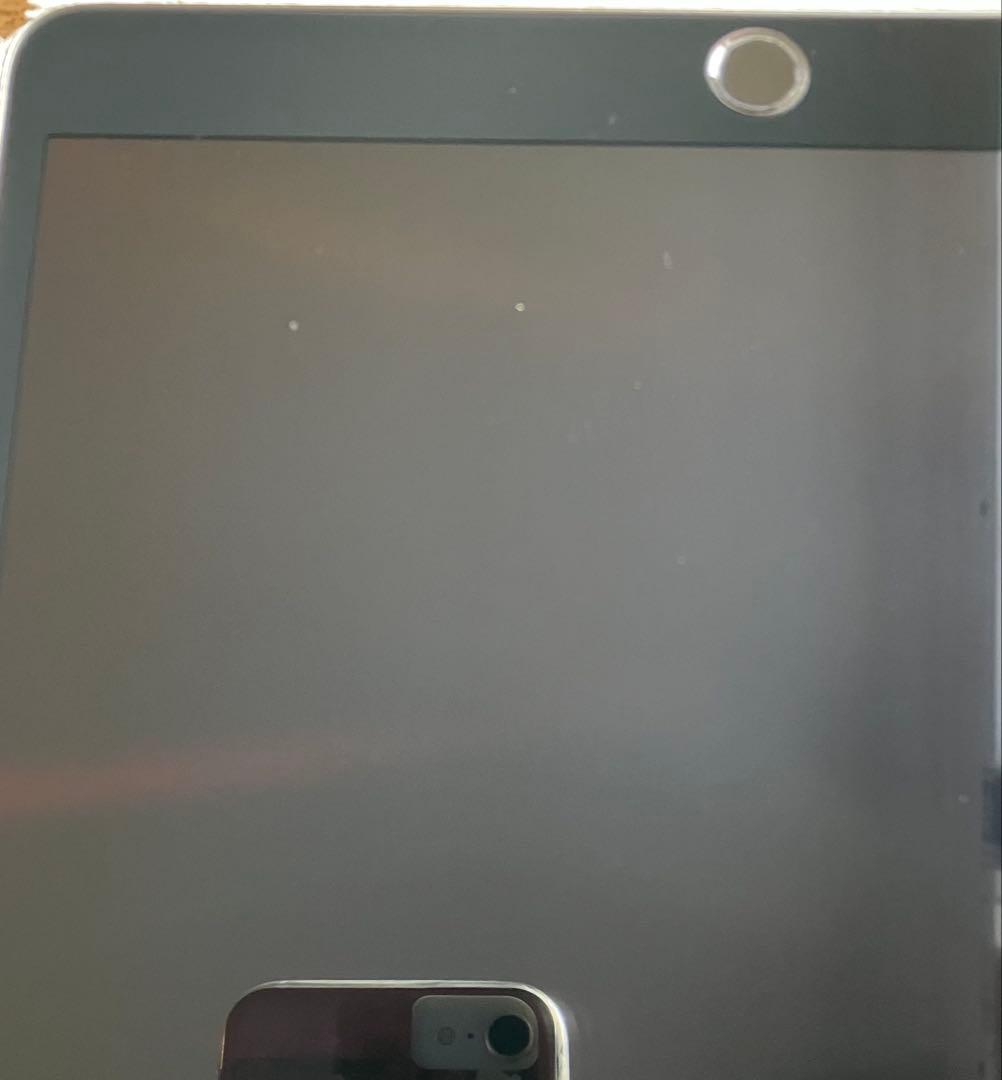 【完動品】iPad Air3 256GB SIMフリー 【すぐ発送】 【付属品】