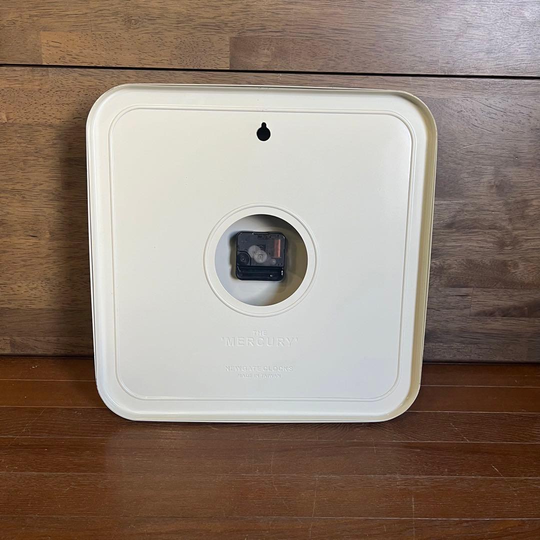 【アンティーク】NEW GATE スチールフレーム 壁掛け時計 インダストリアル