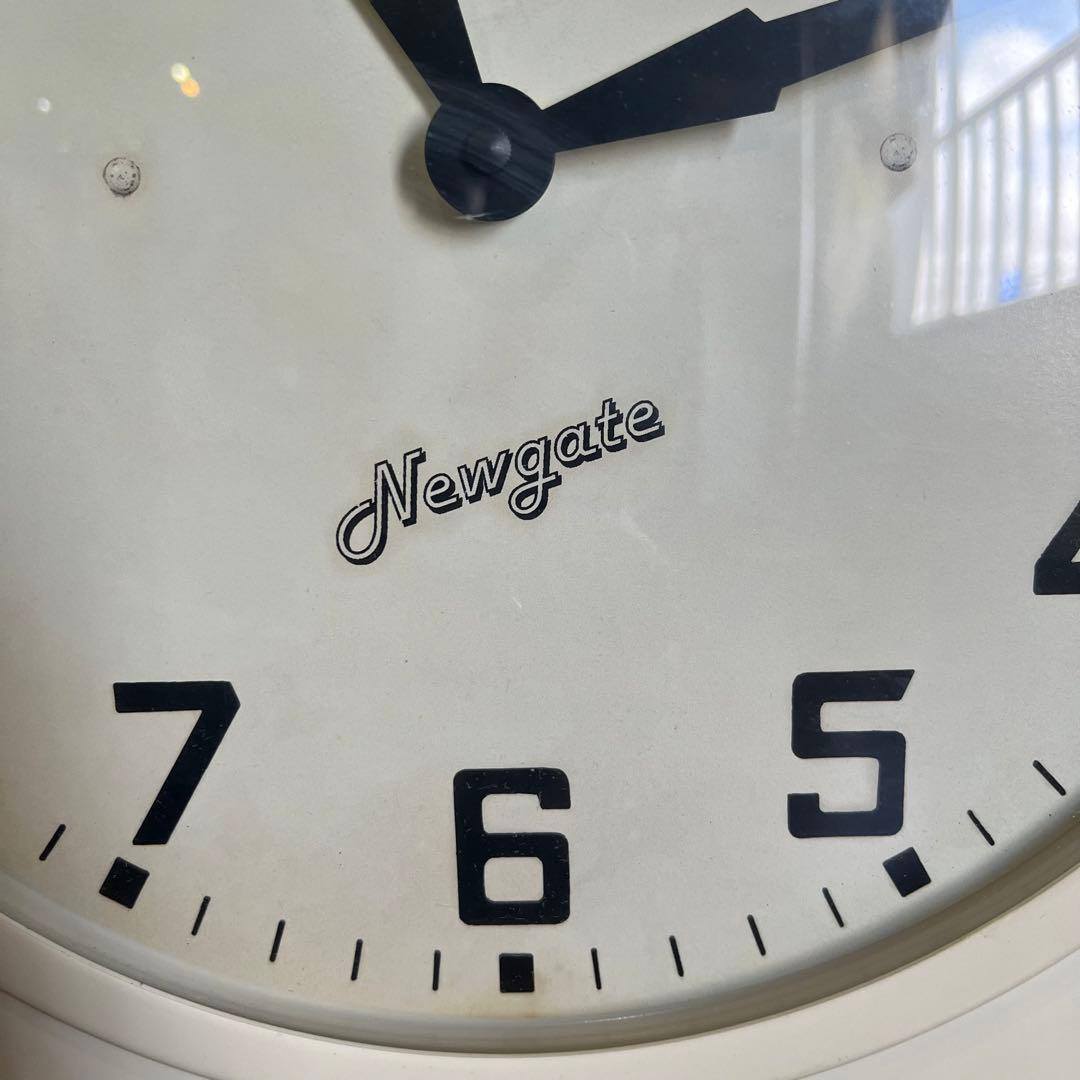 【アンティーク】NEW GATE スチールフレーム 壁掛け時計 インダストリアル