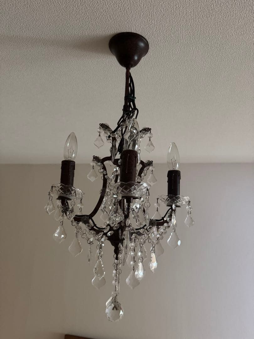 4灯シャンデリア ・サラグレース