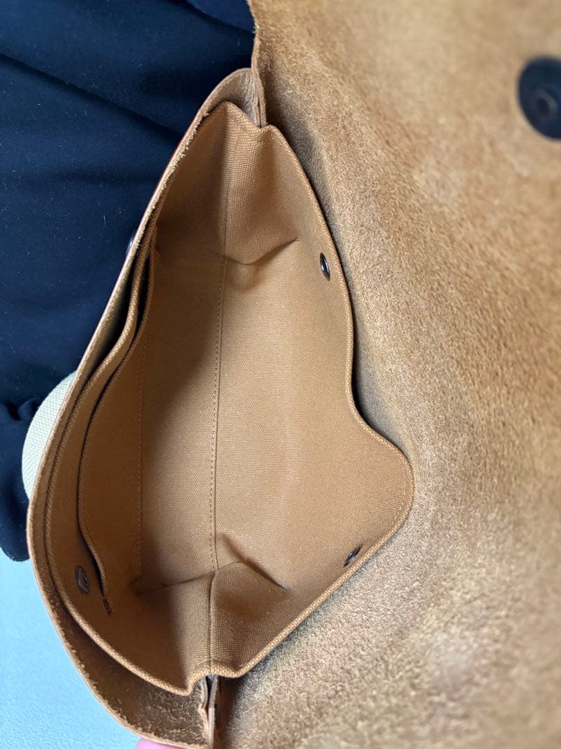 Uni＆co ユニアンドコー　メッセンジャーバック　キャメル　XS