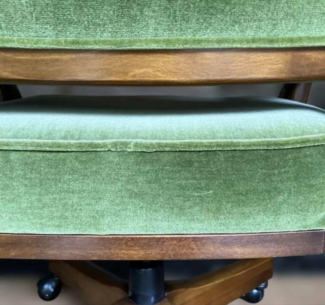 カリモク　コロニアル　デスクチェア　アームチェア 回転椅子