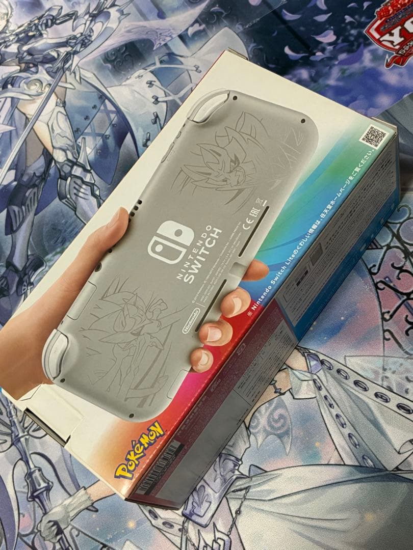 【美品/中古】ポケモン Switch Lite ザシアン ザマゼンタ 完備品