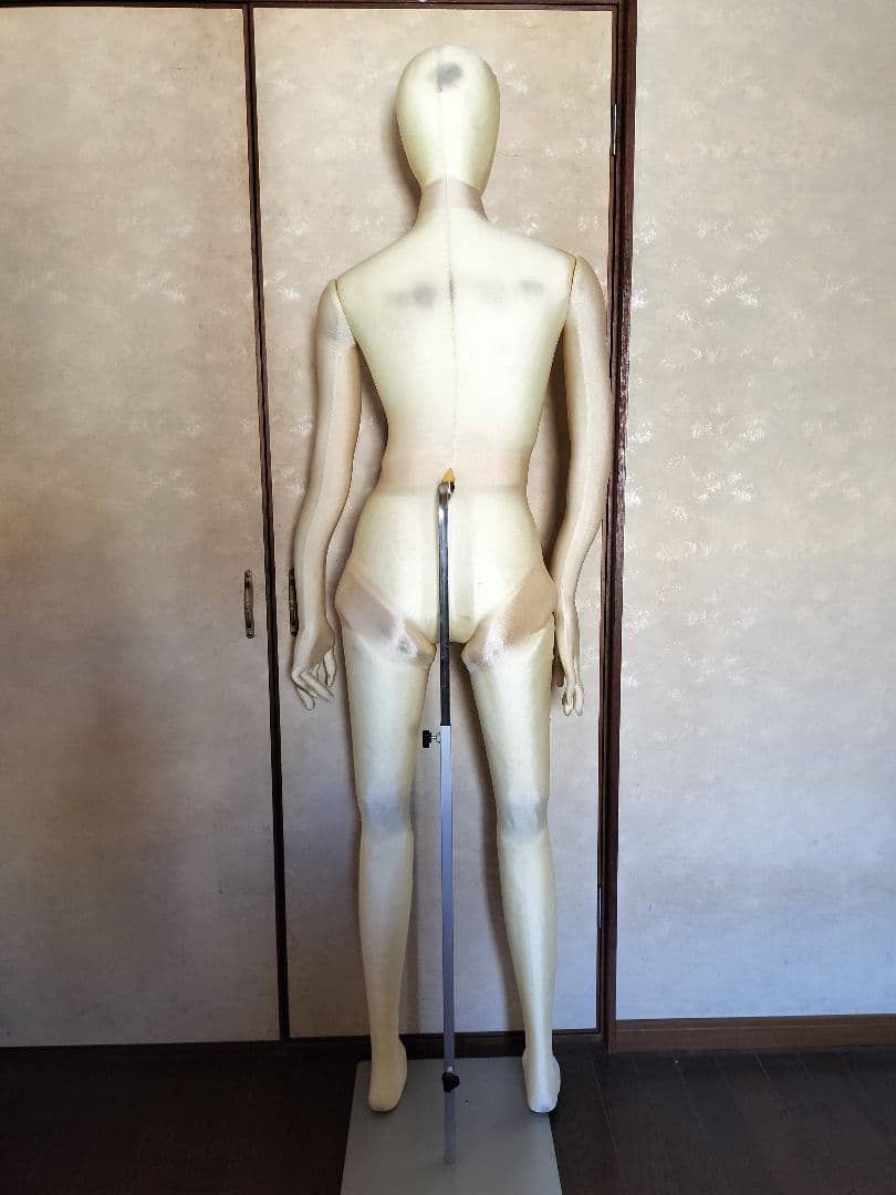 フレキシブル関節マネキン　レディース中古