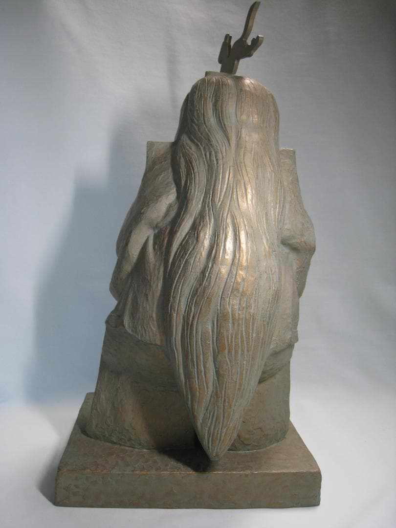 米田美昭　【小狐丸】ブロンズ製　高さ約57㎝　伝説の剣三条小鍛冶宗近にまつわる話