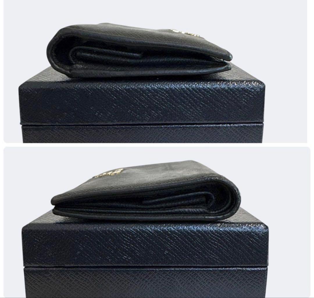 極美品✨PRADA プラダ 二つ折り財布 サフィアーノ ブラック 黒