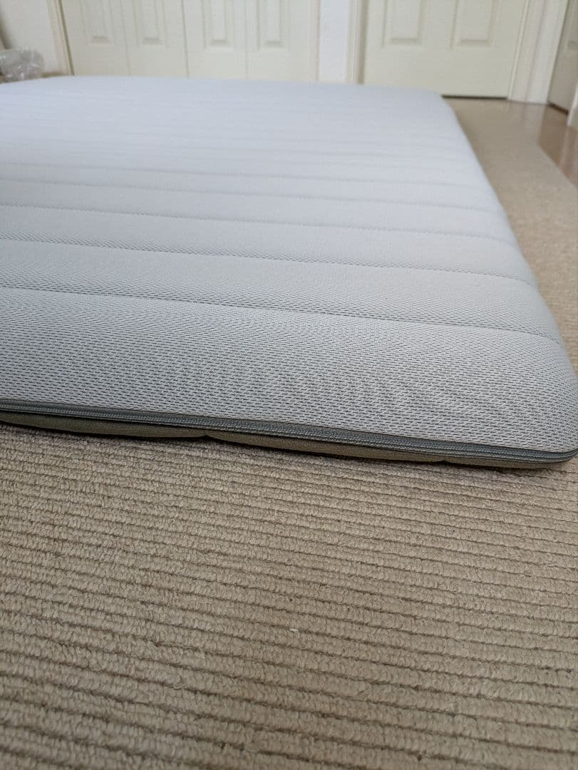 【エアウィーヴ】敷き布団　ダブルサイズ