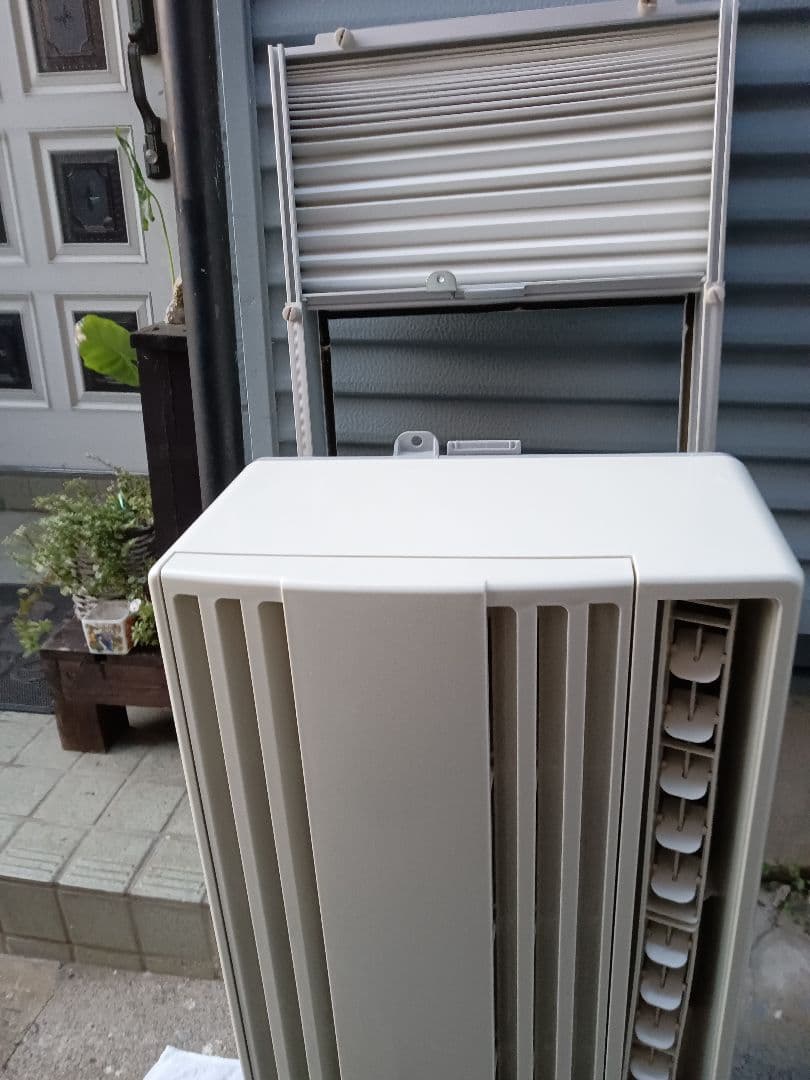 2019年製❗️コロナ窓用エアコン　CW-1619