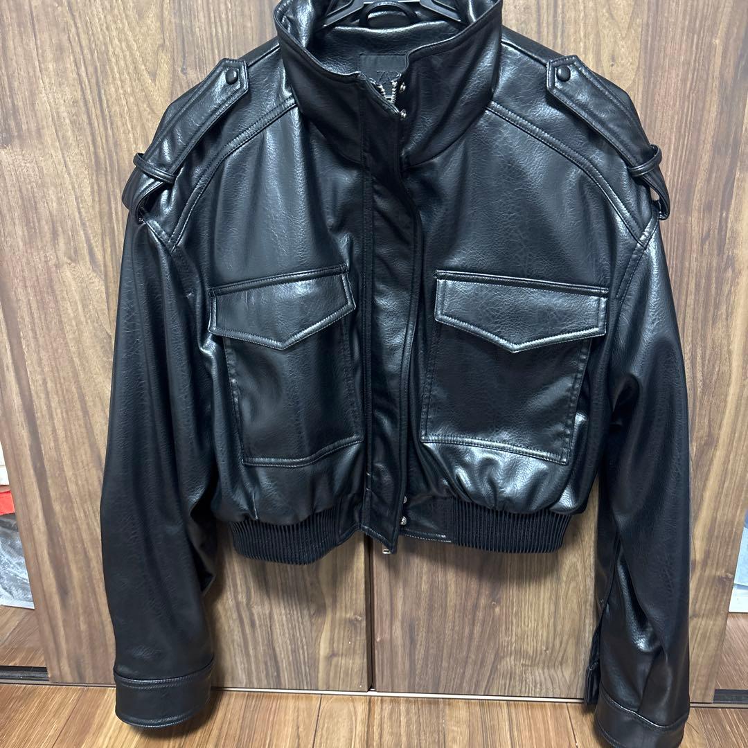ZARA ブラックレザージャケット　今期新作　最終値下げ