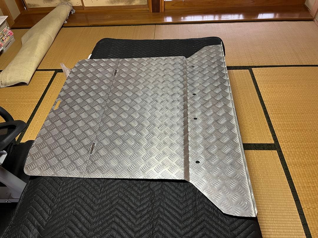 jb23ジムニー　リアフロアパネル