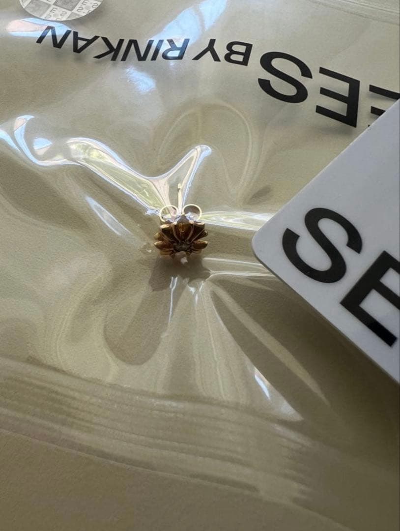 クロムハーツ 22K ER STUD No2 CH PLUS DMND ピアス①