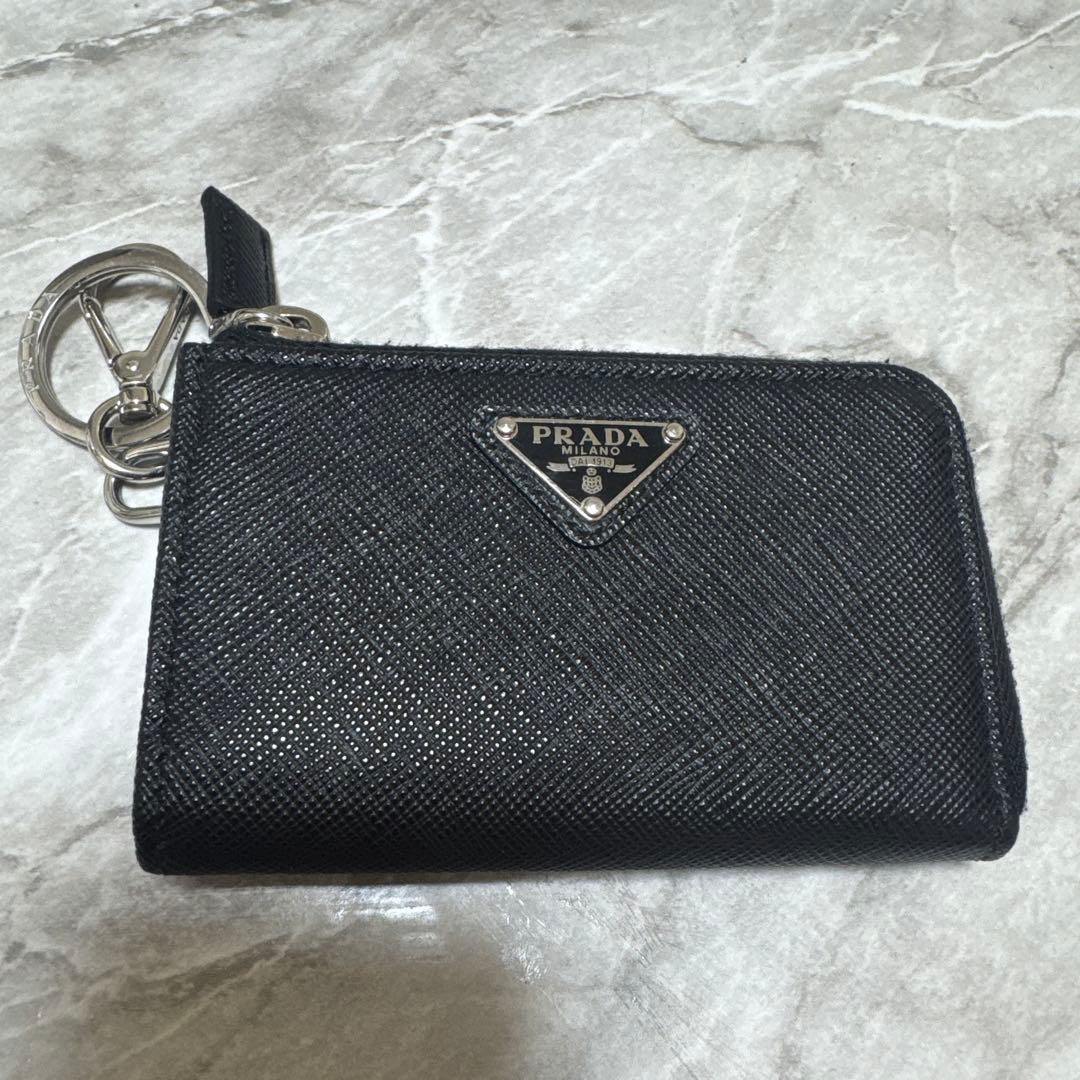 PRADA　プラダ　サフィアーノ　トライアングル　小銭ケース