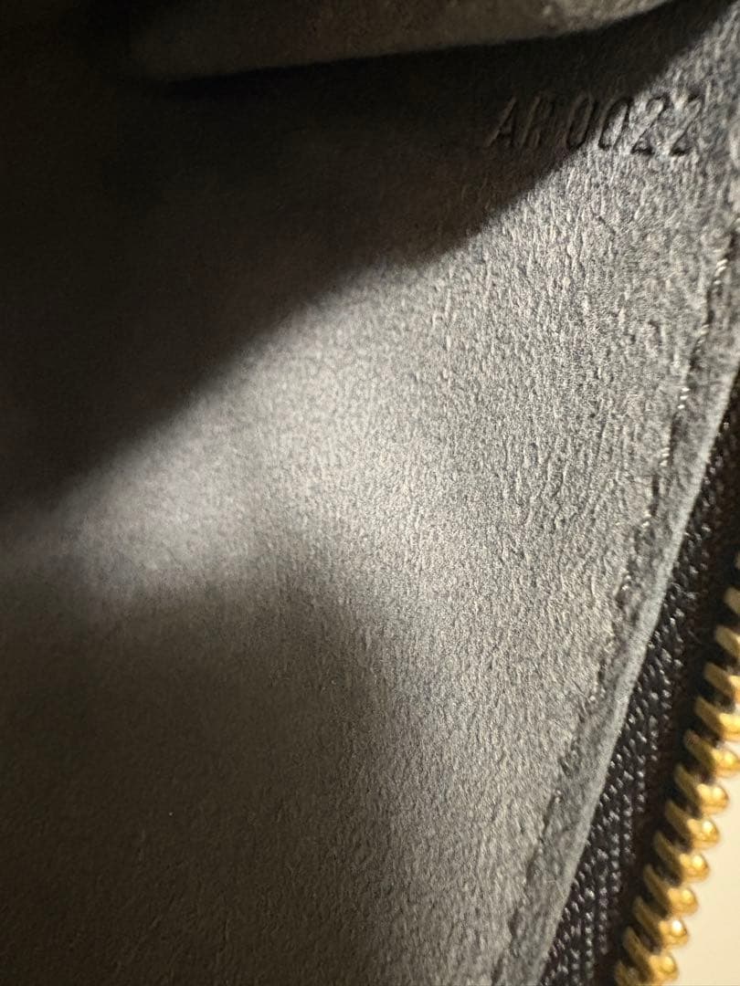 [美品] ルイ・ヴィトン　エピ　アクセサリー　ポーチ 黒