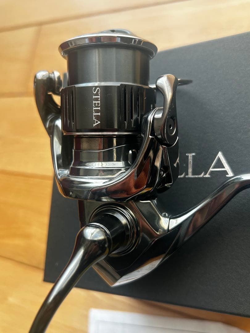 シマノ　美品　22ステラ　C2000S