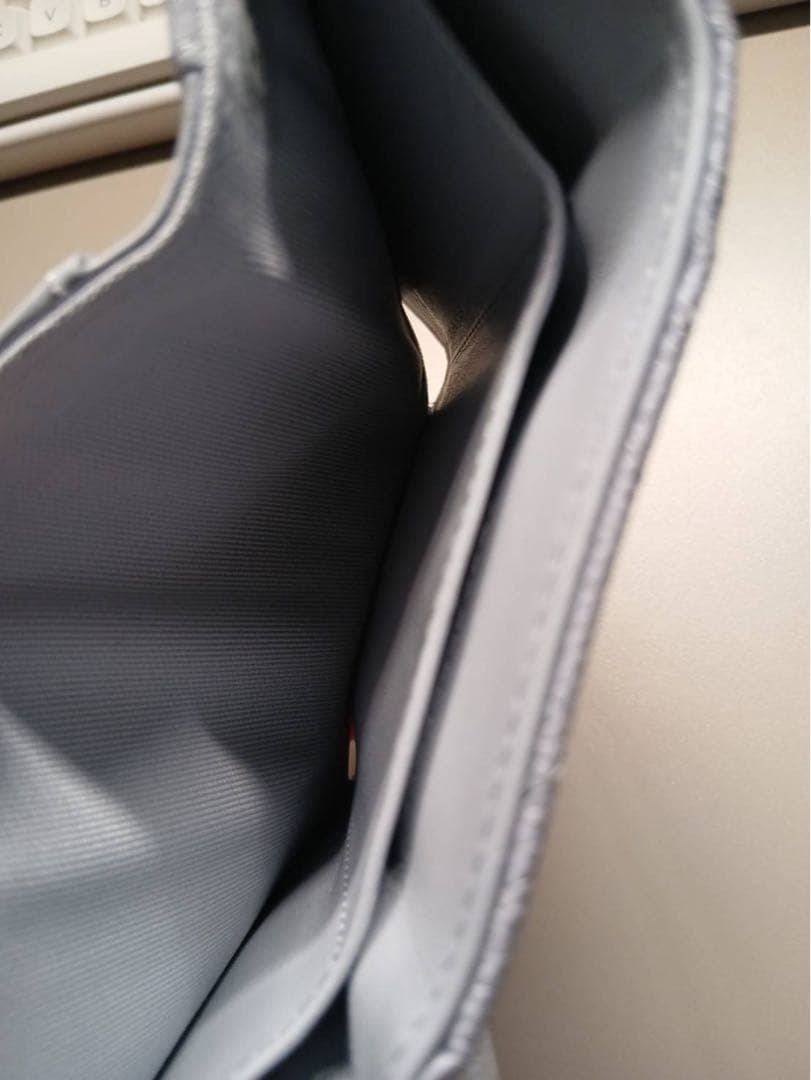 美品 CHANEL キャビアスキン ミニウォレット 三つ折り財布 ライトブルー