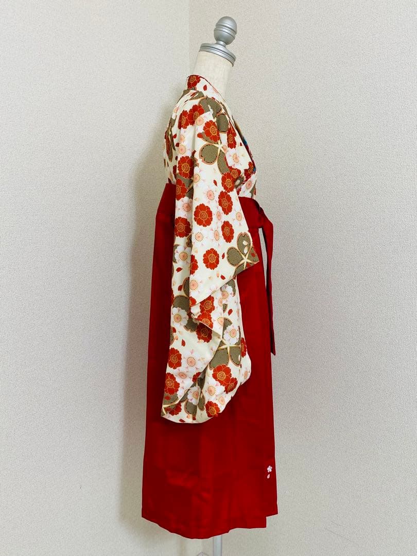 8597.【極美品】キャサリンコテージ 花柄 刺繍 袴 130cm 3点セット