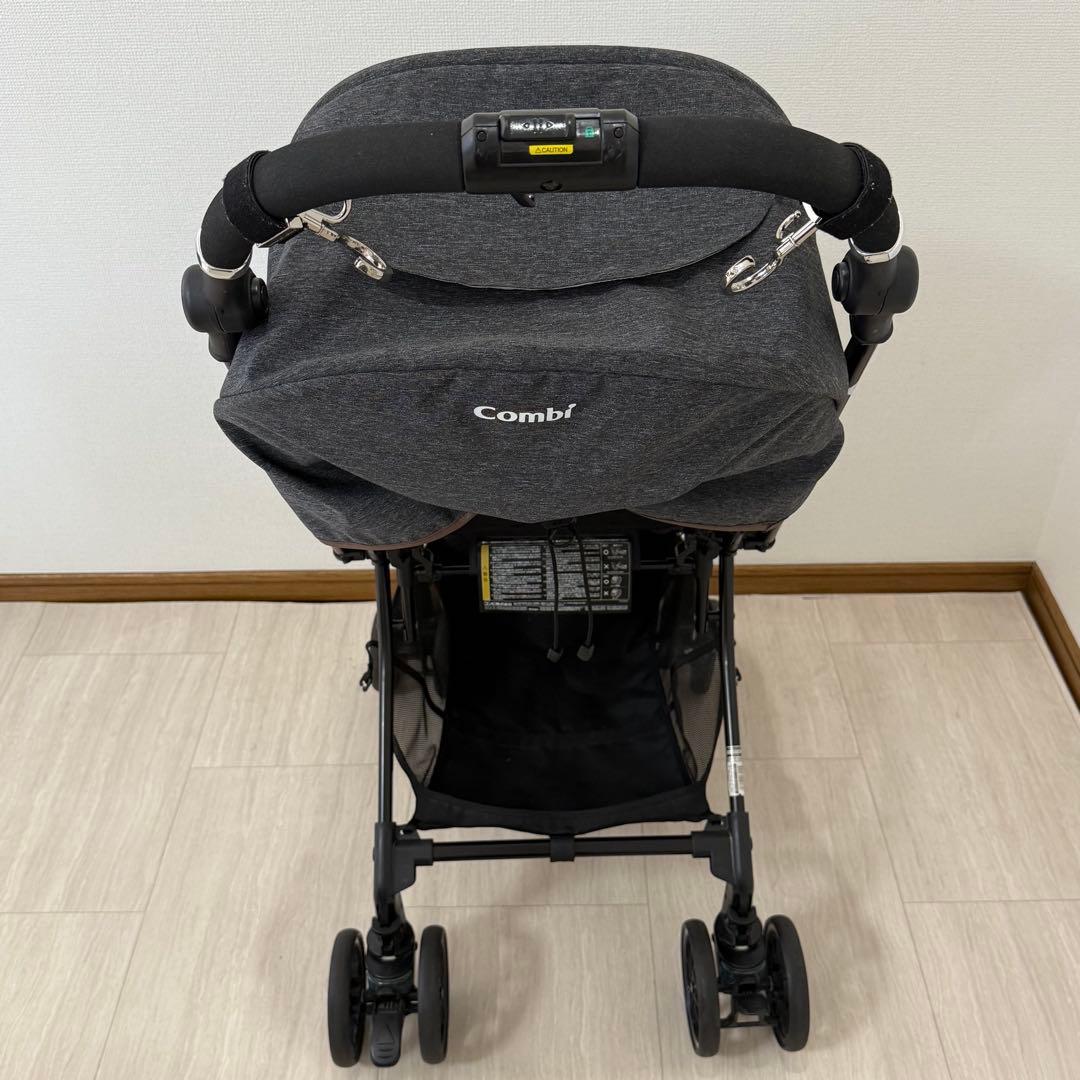 【美品】COMBIコンビ スゴカルα 4キャス compactエッグショックHT