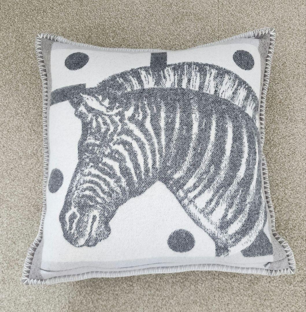 HERMES・エルメス◆ゼブラジグザグ・クッション