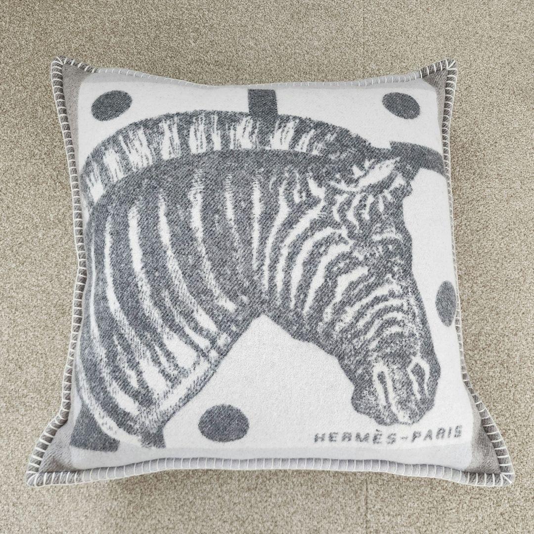 HERMES・エルメス◆ゼブラジグザグ・クッション