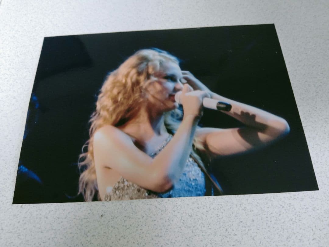 テイラースウィフト Taylor Swift 直筆サイン入りCD 2枚セット