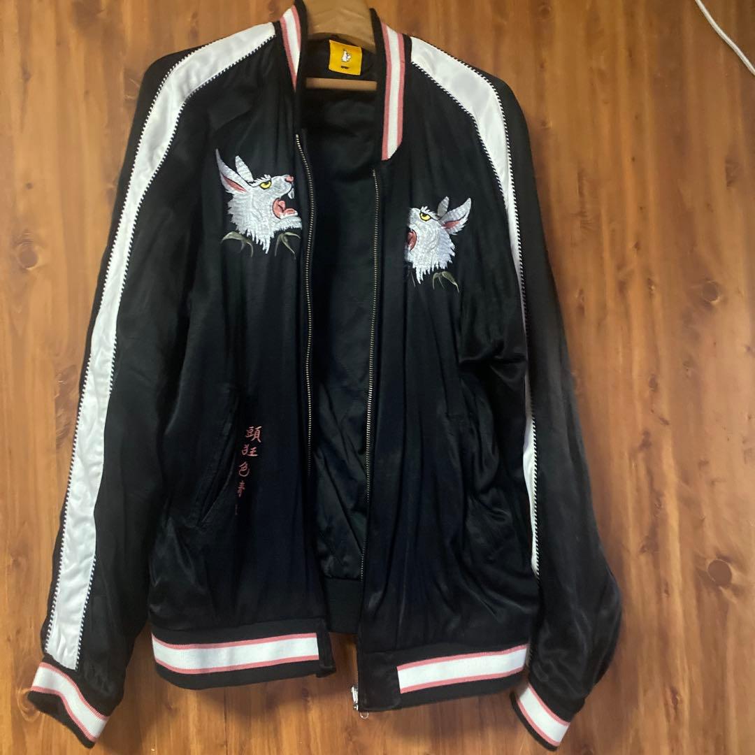 FR2 スカジャン 黒 ウサギ ドラゴン刺繍