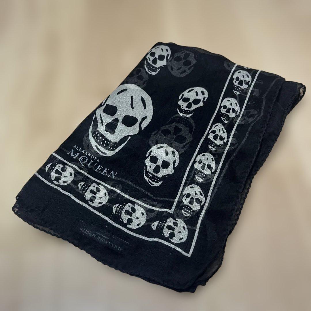 アレキサンダーマックイーン スカル スカーフ シルク100%