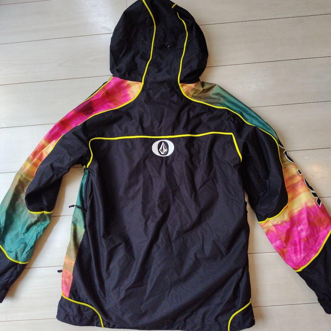 VOLCOM スノーボードウェア ジャケットとパンツ