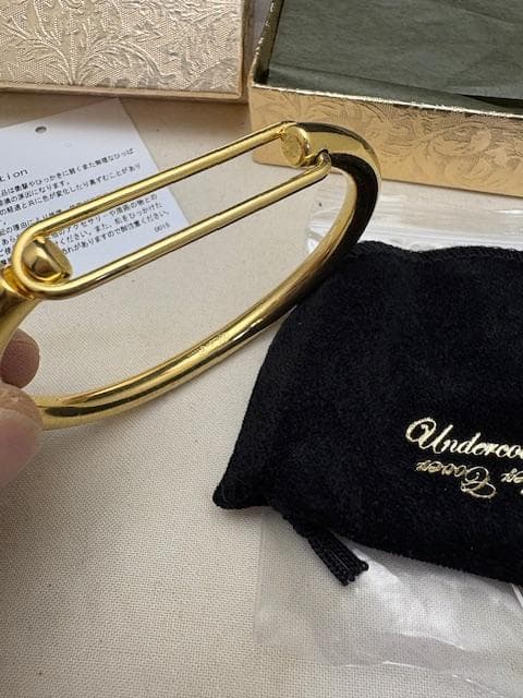 アンダーカバー カラビナバングル ブレスレット ゴールド