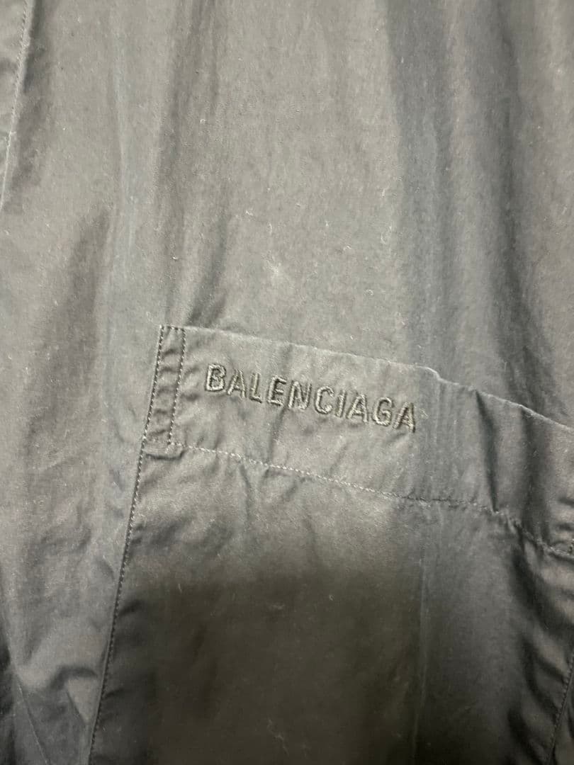 balenciaga バレンシアガ　ロゴシャツ