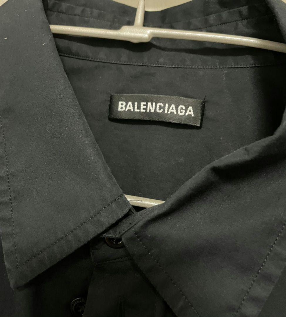 balenciaga バレンシアガ　ロゴシャツ