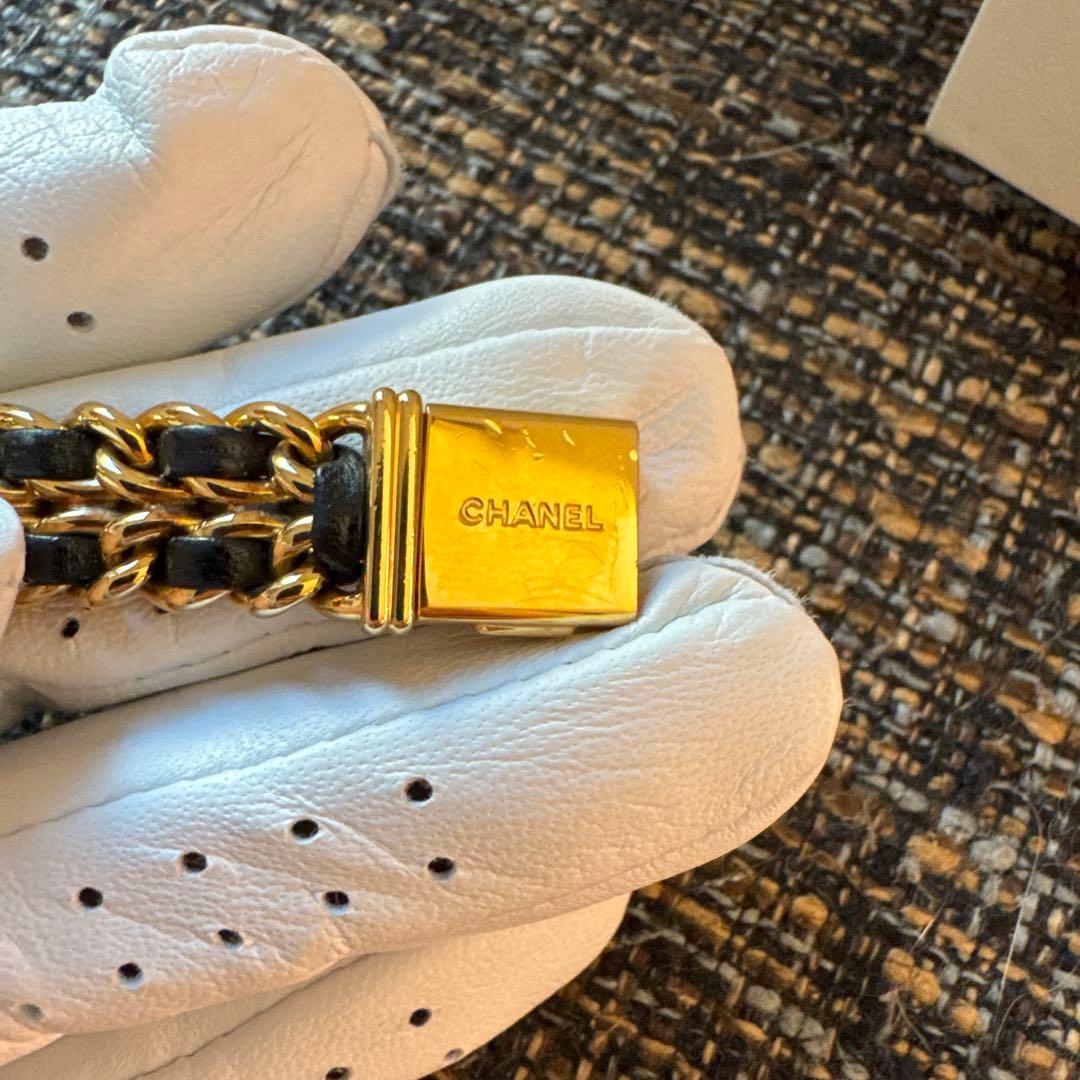 CHANELプレミエール Mクォーツ腕時計 ゴールド/ブラック　A30