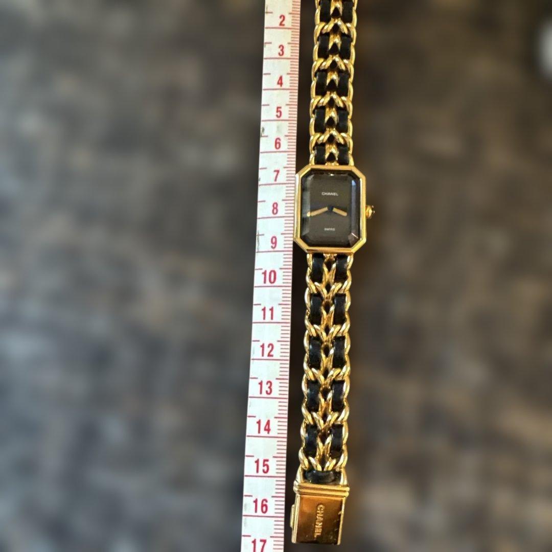 CHANELプレミエール Mクォーツ腕時計 ゴールド/ブラック　A30