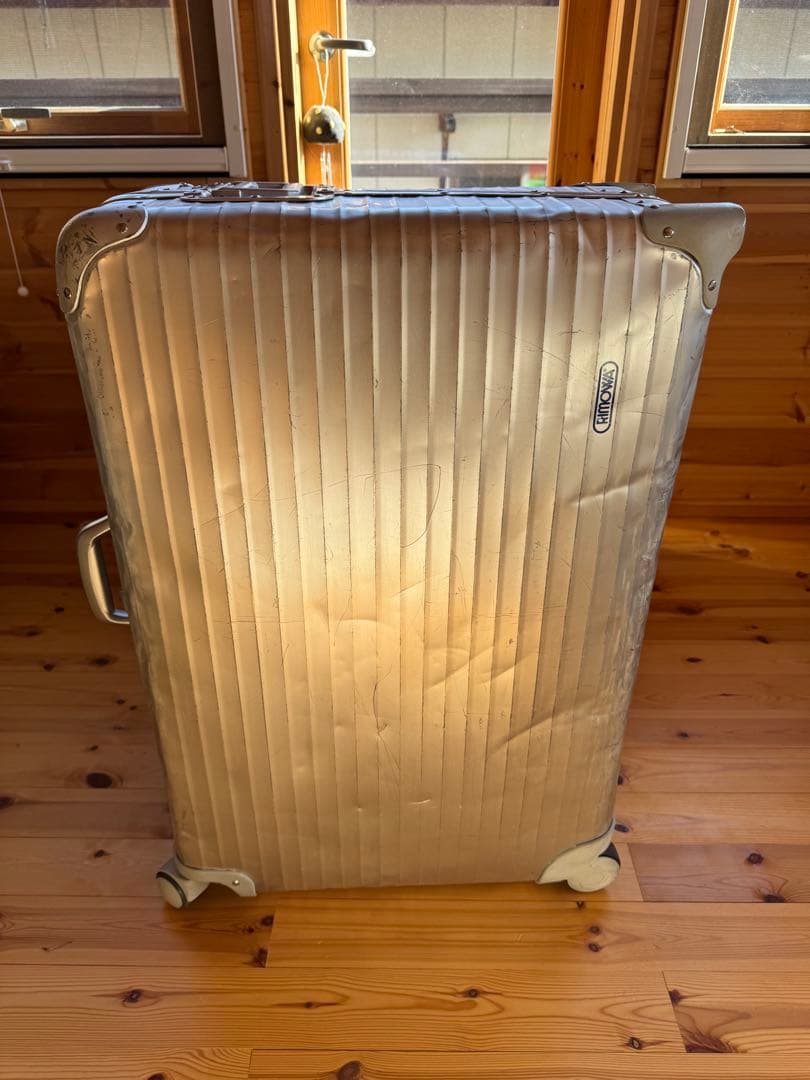 ￼ リモワ　RIMOWA トパーズ　オパール　プルタブ　4輪　104L