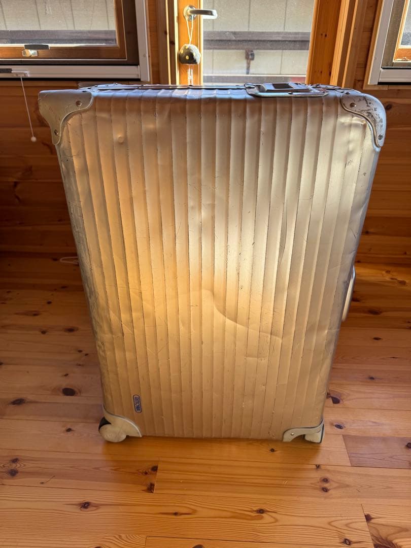 ￼ リモワ　RIMOWA トパーズ　オパール　プルタブ　4輪　104L