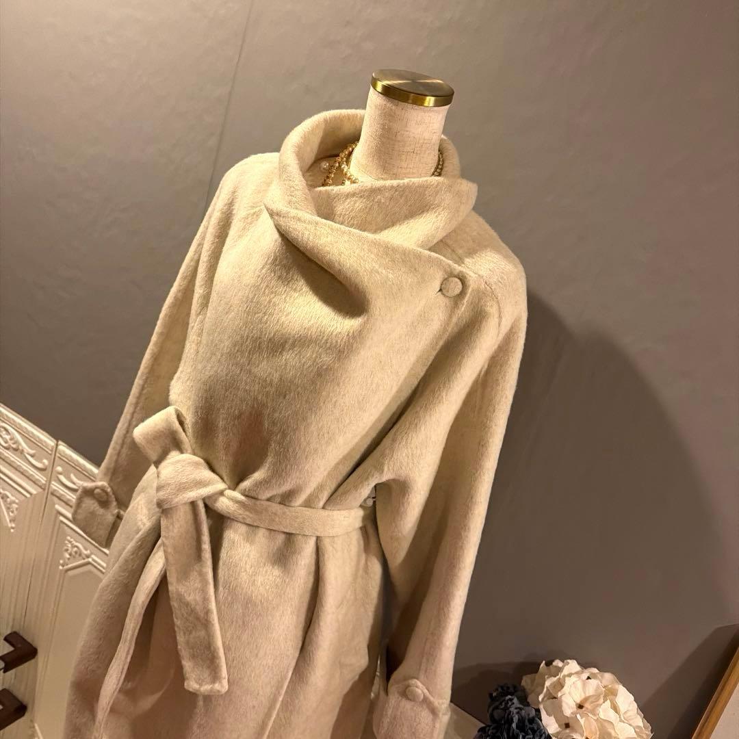 【8万円】カシミヤブレンドウール　ビッグカラーデザインコート