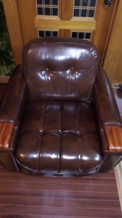 皮チェアー 椅子