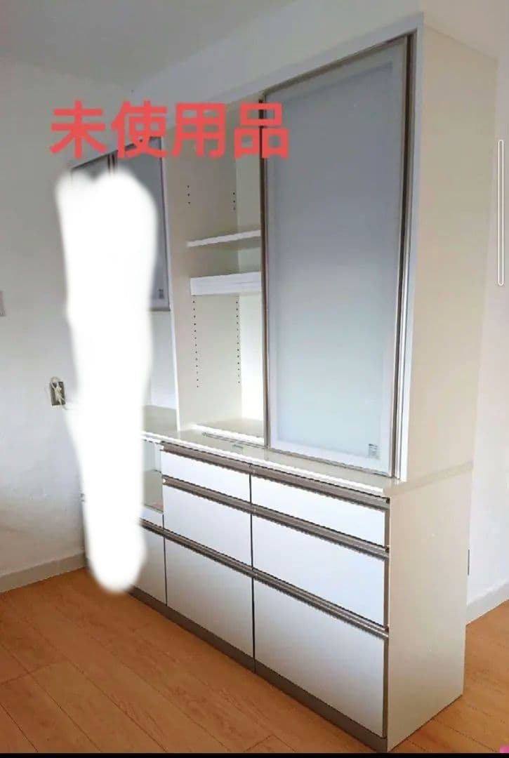 未使用 ホワイト 食器棚 大容量