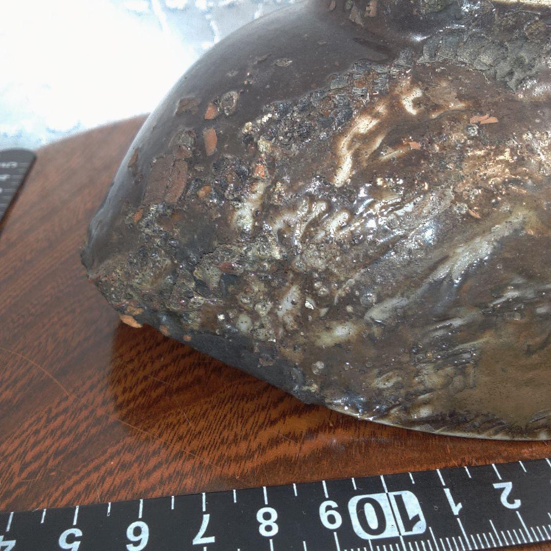 骨董４ 波形デザインの茶碗 発掘？