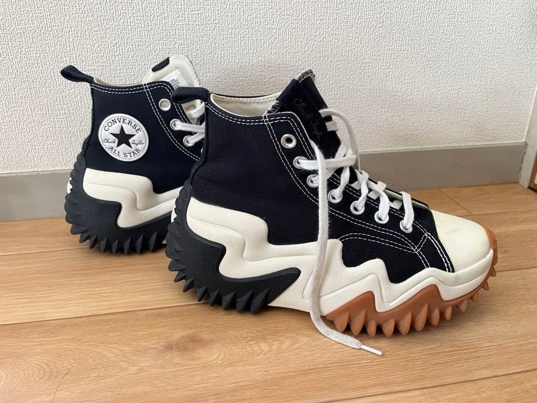 韓国コンバース　ハイカットスニーカー　箱あり