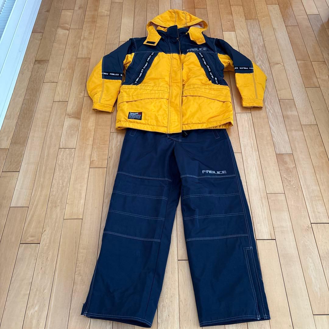 ファブリスレディーススキーウェア上下セット