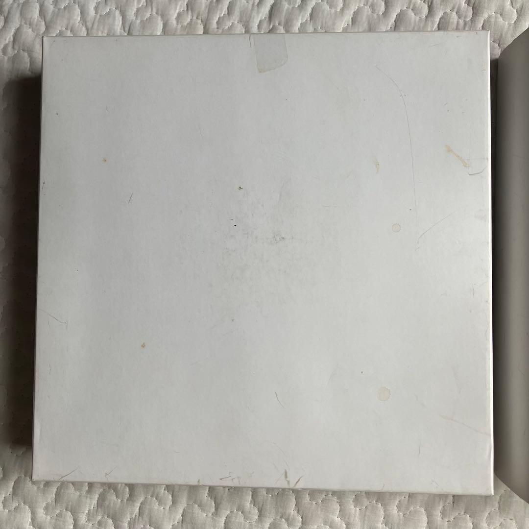 LOVE BY e.m. 壁掛け時計 ウォールクロック 鉱物 鉱石 天然石 白