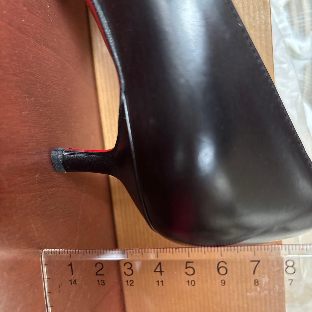新品　クリスチャンルブタン　ブラックパンプス　35
