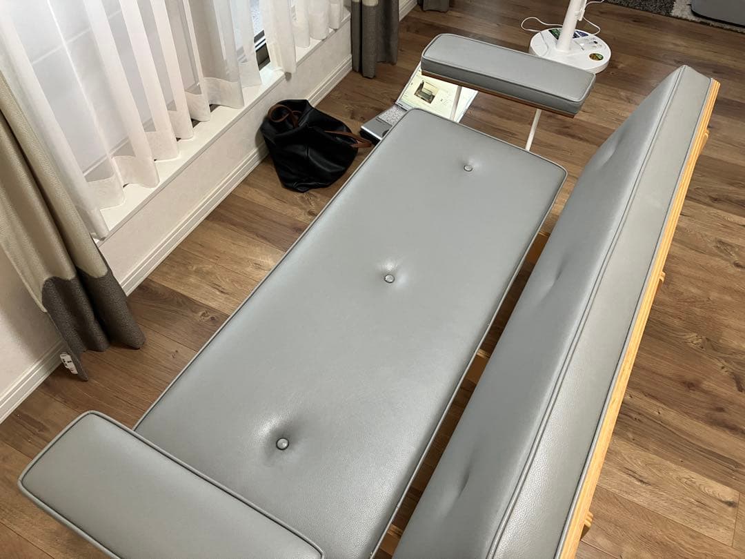 マイスター　デザイナーズソファ