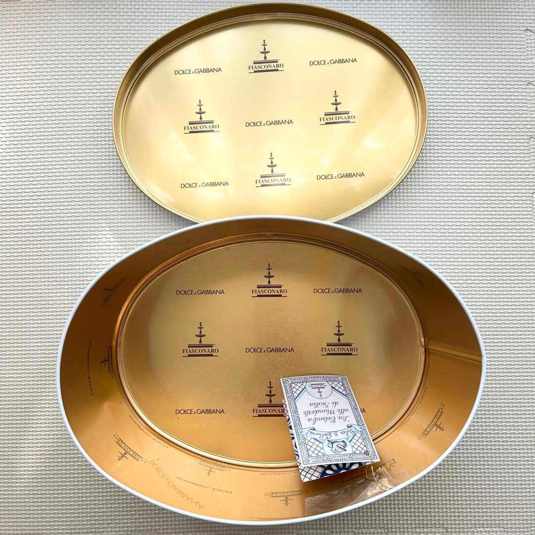 ドルチェ&ガッバーナ♡コロンバ　缶